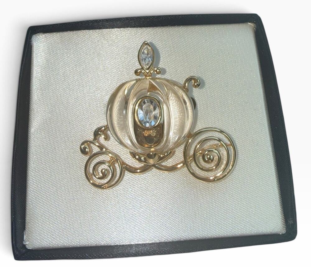 Disney Princess Carriage Brooch Pin Gold Tone Clear Crystal Rhinestones
